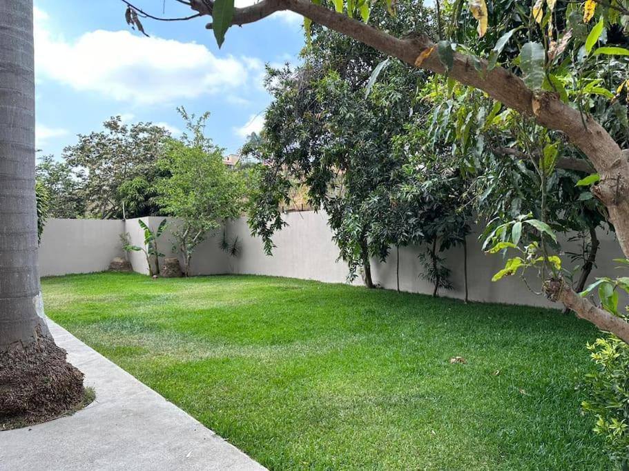Casa Privada En Villa Bricia Cuernavaca Exterior photo